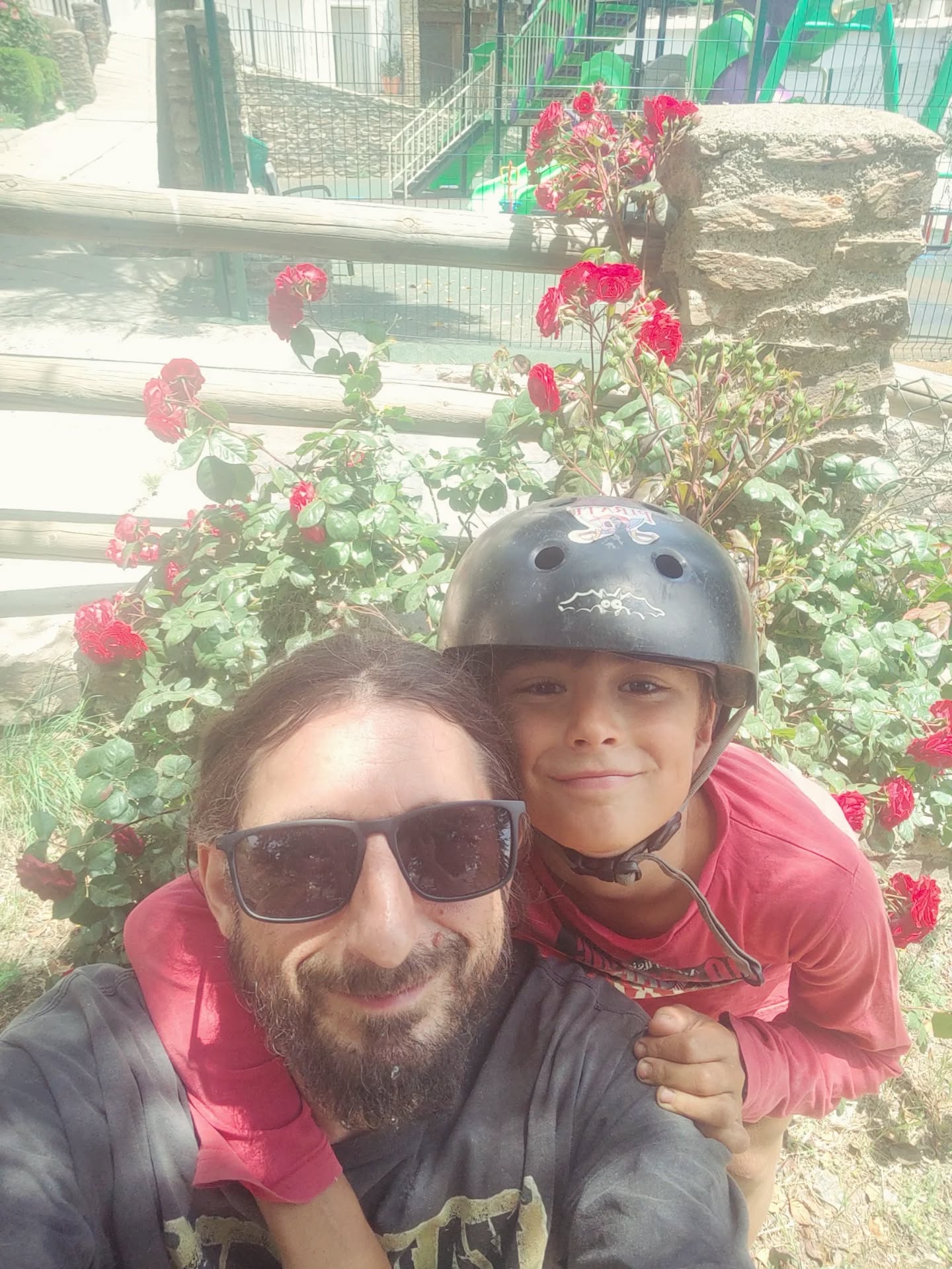 Floreciendo en primavera 🌸🌼🌱🍒🍓🐞💠